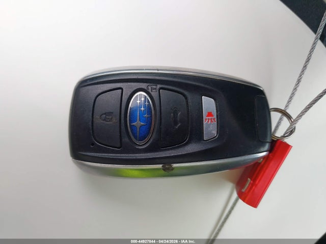 44927844 :رقم المزاد ، JF2GTHSC7MH385819 vin ، 2021 Subaru Crosstrek Sport مزاد بيع