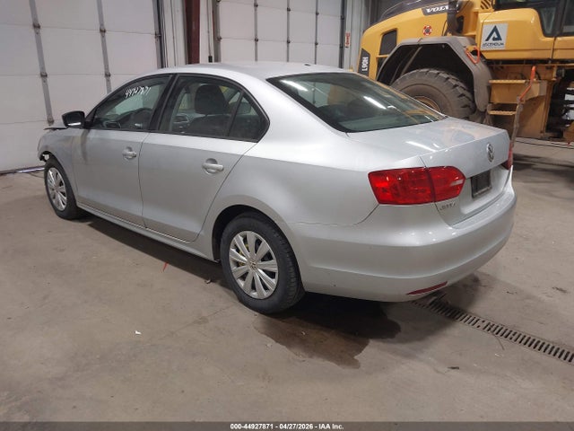 Продажа на аукционе авто 2012 Volkswagen Jetta 2.0l S, vin: 3VW2K7AJ1CM459782, номер лота: 44927871