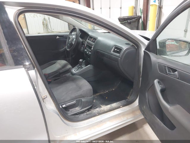 Продажа на аукционе авто 2012 Volkswagen Jetta 2.0l S, vin: 3VW2K7AJ1CM459782, номер лота: 44927871