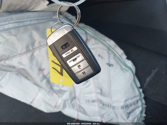 Продаж на аукціоні авто 2018 Acura Tlx Tech Pkg, vin: 19UUB1F58JA008784, номер лоту: 44927888