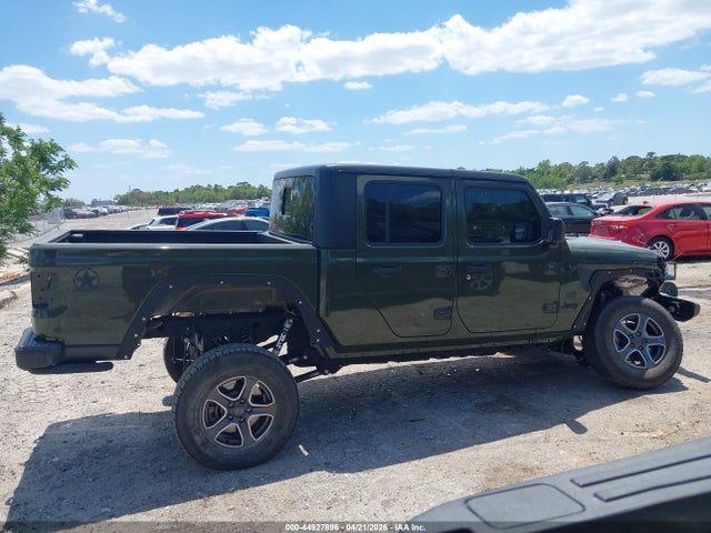 Auction sale of the 2021 Jeep Gladiator Freedom 4x4, vin: 1C6HJTAG4ML572276, lot number: 44927896