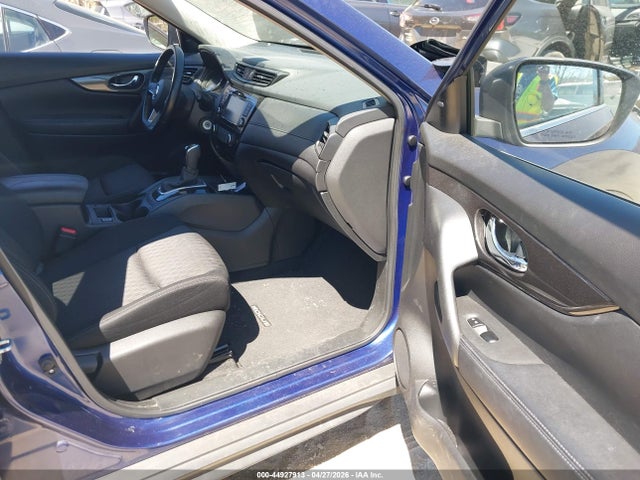 44927913 :رقم المزاد ، JN8AT2MV3LW105053 vin ، 2020 Nissan Rogue S Intelligent Awd مزاد بيع