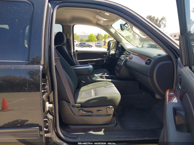 Продажа на аукционе авто 2011 Chevrolet Tahoe Ls, vin: 1GNSKAE0XBR234007, номер лота: 44927914