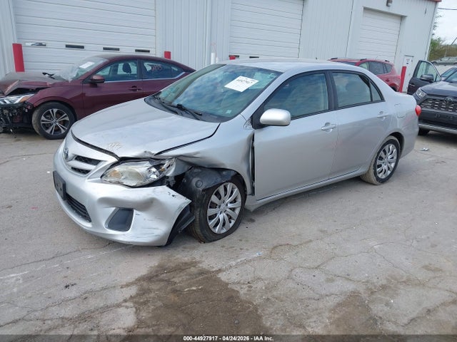 Продажа на аукционе авто 2012 Toyota Corolla Le, vin: 2T1BU4EE8CC817039, номер лота: 44927917