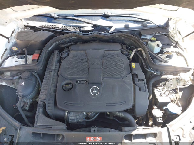 44927918 :رقم المزاد ، WDDGF8AB0DG085033 vin ، 2013 Mercedes-benz C 300 Sport 4matic مزاد بيع
