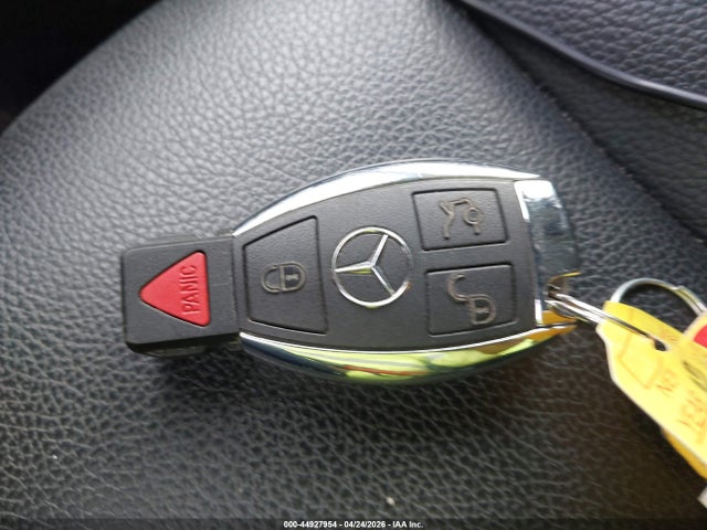 44927954 :رقم المزاد ، WDCTG4EBXFJ110478 vin ، 2015 Mercedes-benz Gla 250 مزاد بيع
