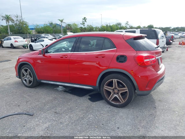 44927954 :رقم المزاد ، WDCTG4EBXFJ110478 vin ، 2015 Mercedes-benz Gla 250 مزاد بيع