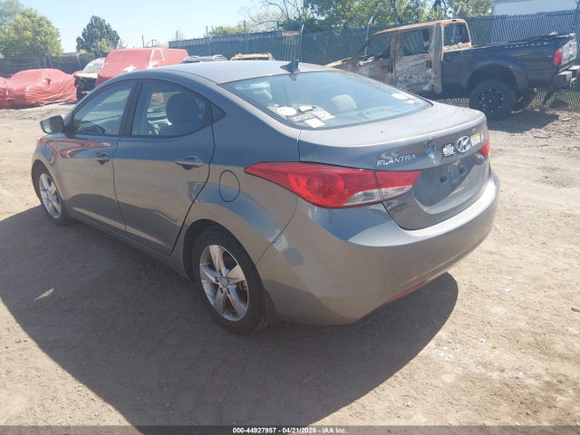 44927957 :رقم المزاد ، 5NPDH4AE6DH393409 vin ، 2013 Hyundai Elantra Gls مزاد بيع