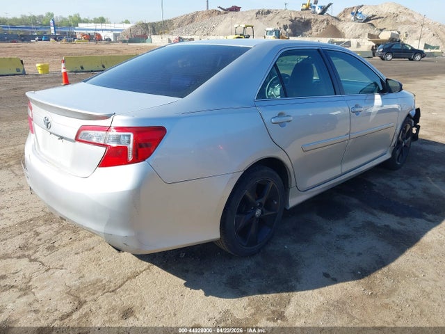 Продаж на аукціоні авто 2014 Toyota Camry Se Sport, vin: 4T1BF1FK7EU313032, номер лоту: 44928000