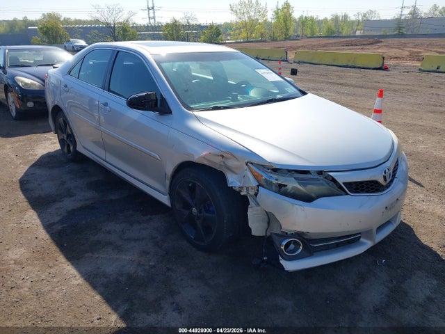 Продаж на аукціоні авто 2014 Toyota Camry Se Sport, vin: 4T1BF1FK7EU313032, номер лоту: 44928000