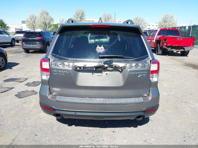 2018 Subaru Forester 2.0xt Touring მანქანა იყიდება აუქციონზე, vin: JF2SJGWCXJH588543, აუქციონის ნომერი: 44928016