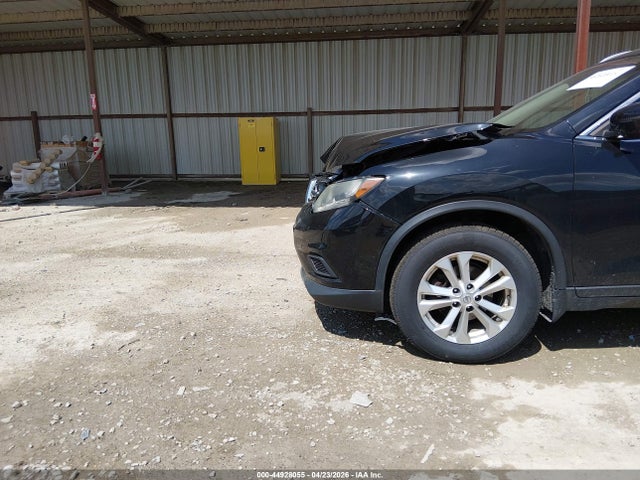 44928055 :رقم المزاد ، 5N1AT2MV0GC877797 vin ، 2016 Nissan Rogue Sv مزاد بيع