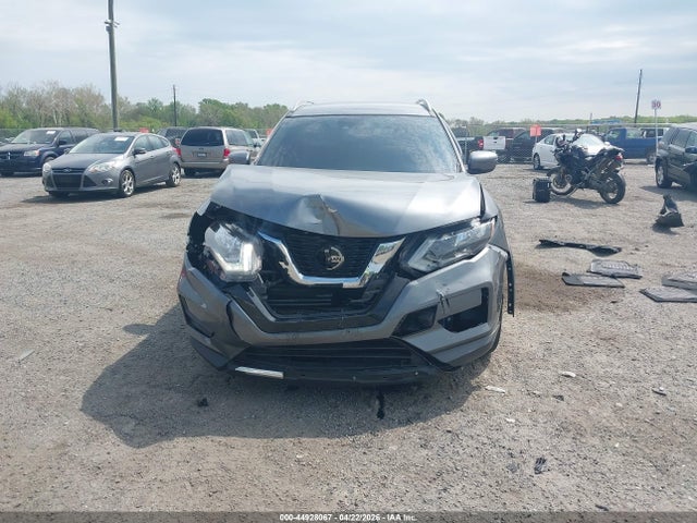 44928067 :رقم المزاد ، 5N1AT2MT2LC777919 vin ، 2020 Nissan Rogue Sv Fwd مزاد بيع