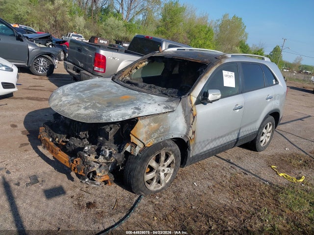 Продажа на аукционе авто 2011 Kia Sorento Lx, vin: 5XYKT3A10BG031383, номер лота: 44928075