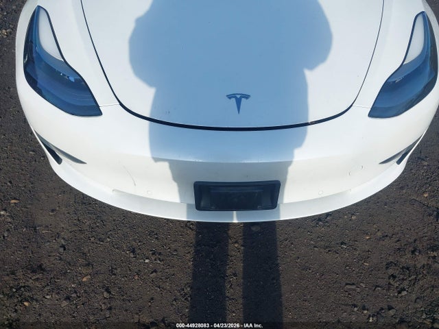 2022 Tesla Model 3 Long Range Dual Motor All-wheel Drive მანქანა იყიდება აუქციონზე, vin: 5YJ3E1EB4NF182499, აუქციონის ნომერი: 44928083