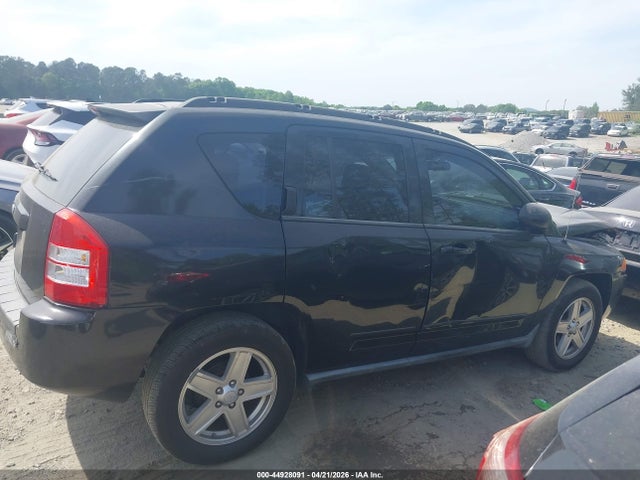 2010 Jeep Compass Sport მანქანა იყიდება აუქციონზე, vin: 1J4NT4FB3AD595458, აუქციონის ნომერი: 44928091