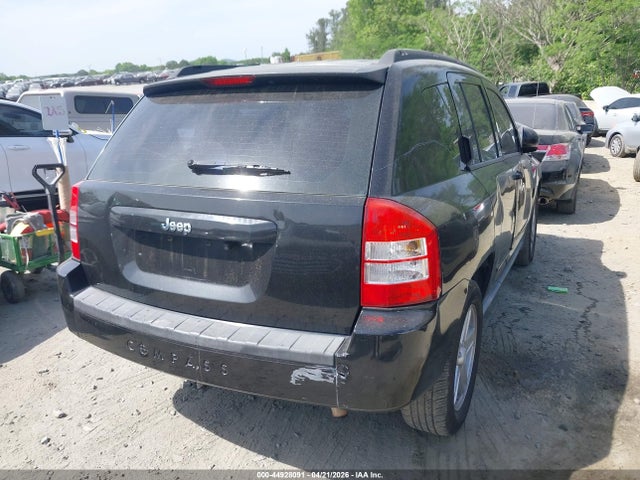 2010 Jeep Compass Sport მანქანა იყიდება აუქციონზე, vin: 1J4NT4FB3AD595458, აუქციონის ნომერი: 44928091