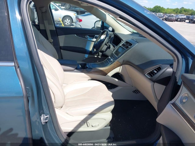 44928094 :رقم المزاد ، 2LMTJ6LR1GBL37373 vin ، 2016 Lincoln Mkx Reserve مزاد بيع
