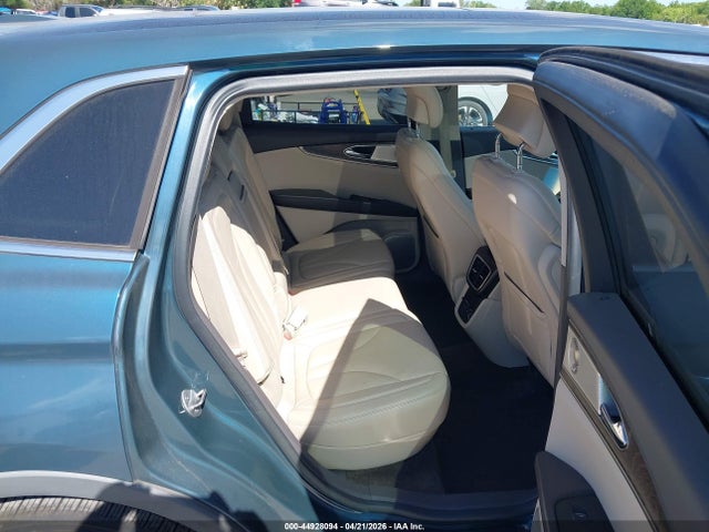 44928094 :رقم المزاد ، 2LMTJ6LR1GBL37373 vin ، 2016 Lincoln Mkx Reserve مزاد بيع