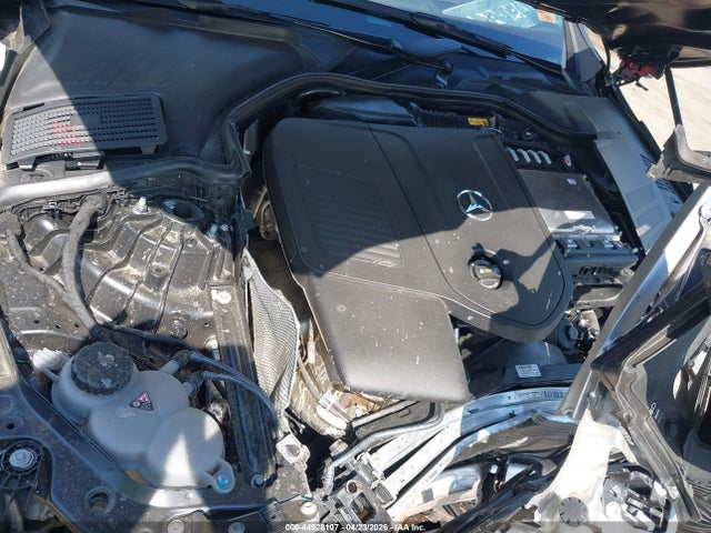 Mercedes-Benz C 300 2024 W1KAF4HB9RR170467 Image 10