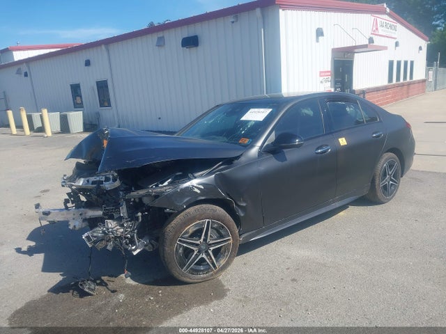 Mercedes-Benz C 300 2024 W1KAF4HB9RR170467 Image 2