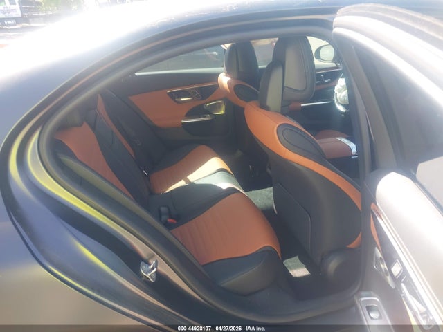 Mercedes-Benz C 300 2024 W1KAF4HB9RR170467 Image 8