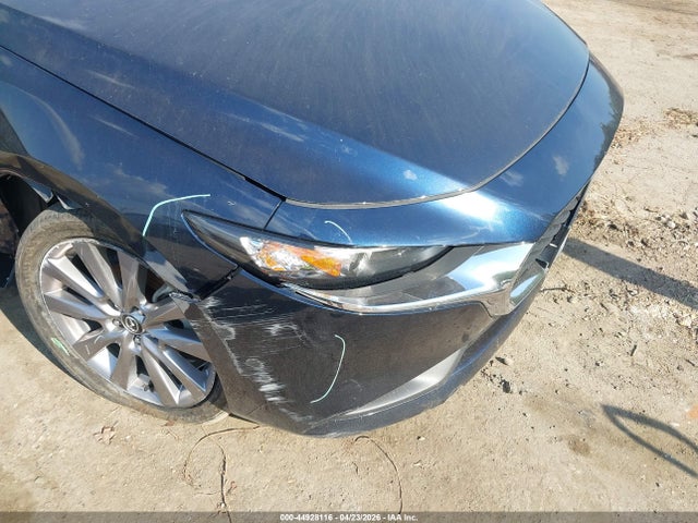 44928116 :رقم المزاد ، JM1BPABL7M1338416 vin ، 2021 Mazda Mazda3 Select مزاد بيع