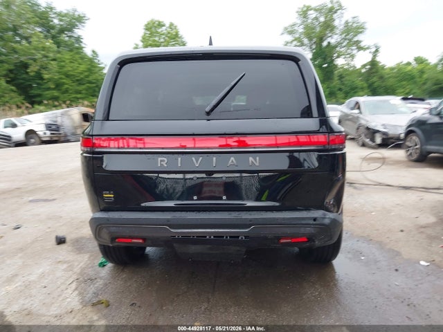 44928117 :رقم المزاد ، 7PDSGBBP9TN090825 vin ، 2026 Rivian R1s Tri Motor Max Pack مزاد بيع