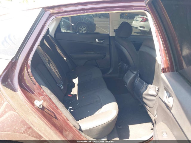 Продаж на аукціоні авто 2017 Kia Optima Lx, vin: 5XXGT4L38HG141377, номер лоту: 44928166