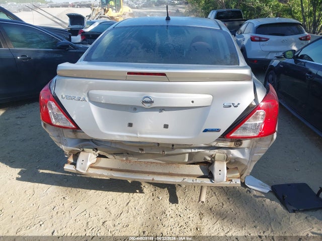 44928189 :رقم المزاد ، 3N1CN7AP7EL801220 vin ، 2014 Nissan Versa 1.6 Sv مزاد بيع