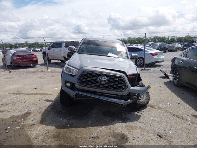 2020 Toyota Tacoma Trd Off-road მანქანა იყიდება აუქციონზე, vin: 5TFCZ5AN0LX232068, აუქციონის ნომერი: 44928207