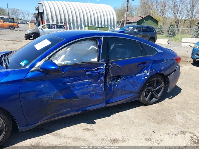 44928211 :رقم المزاد ، 1HGCV1F38JA253988 vin ، 2018 Honda Accord Sport مزاد بيع
