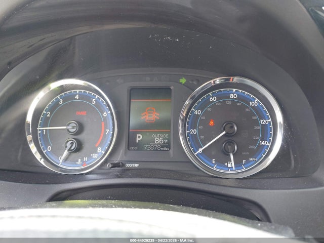 Toyota COROLLA LE 2018 5YFBURHEXJP771137 Image 7