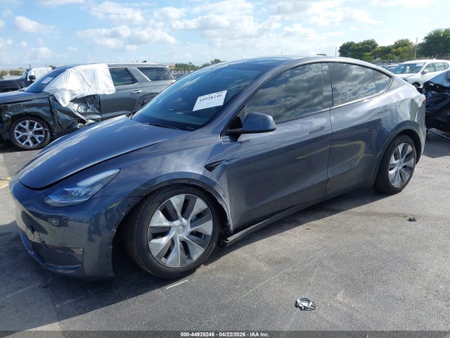 Продаж на аукціоні авто 2023 Tesla Model Y, vin: 7SAYGDEE7PA110646, номер лоту: 44928246