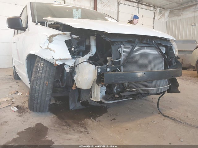 Продажа на аукционе авто 2016 Dodge Grand Caravan Se, vin: 2C4RDGBGXGR136473, номер лота: 44928251