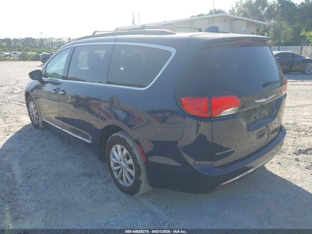 Aukcja sprzedaży 2017 Chrysler Pacifica Touring-l, vin: 2C4RC1BG0HR524779, numer aukcji: 44928278