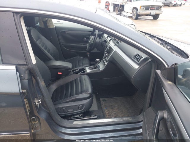 44928327 :رقم المزاد ، WVWBN7AN9EE505204 vin ، 2014 Volkswagen Cc 2.0t Sport مزاد بيع