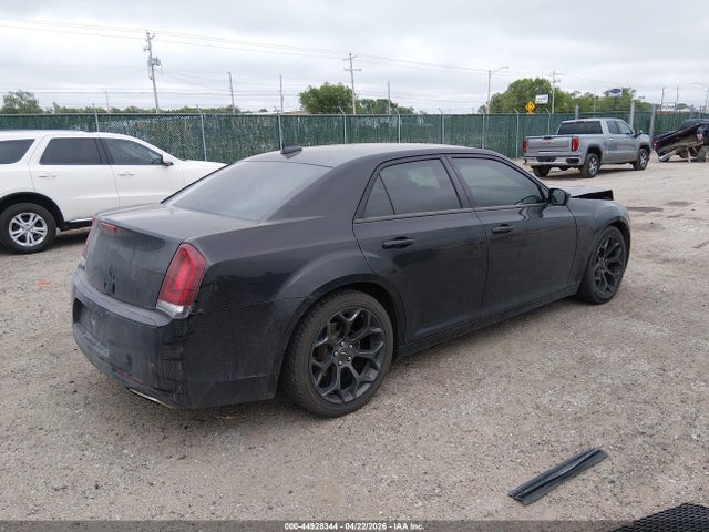 Продаж на аукціоні авто 2019 Chrysler 300 Touring, vin: 2C3CCAAG8KH755759, номер лоту: 44928344