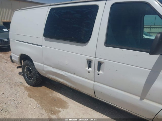 44928355 :رقم المزاد ، 1FTRE14282HA17207 vin ، 2002 Ford E-150 Commercial/recreational مزاد بيع