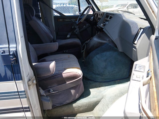 44928368 :رقم المزاد ، 2GDEG25K5K4505377 vin ، 1989 Gmc Rally Wagon / Van G2500 مزاد بيع