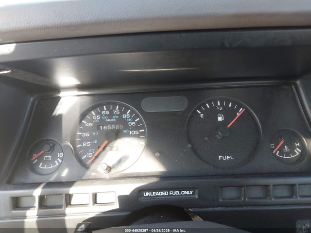 44928387 :رقم المزاد ، 1P3AP24D4RN183881 vin ، 1994 Plymouth Sundance مزاد بيع