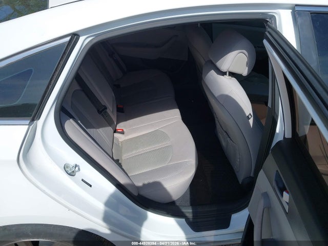 5NPE24AF3GH283419 Hyundai SONATA SE