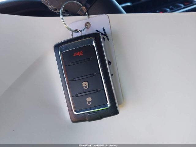 44928402 :رقم المزاد ، 1C4RJKAG5P8886825 vin ، 2023 Jeep Grand Cherokee L Laredo 4x4 مزاد بيع