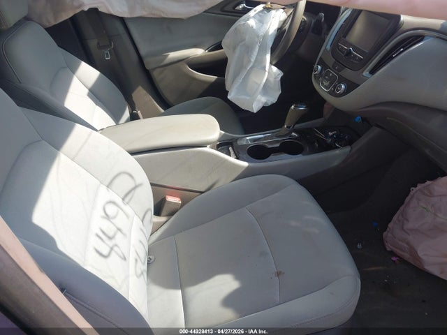 2017 Chevrolet Malibu Ls მანქანა იყიდება აუქციონზე, vin: 1G1ZB5ST2HF230274, აუქციონის ნომერი: 44928413