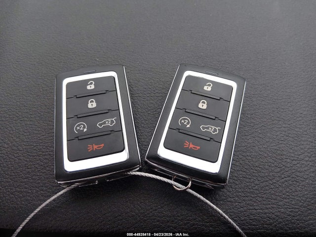 Продажа на аукционе авто 2023 Jeep Grand Cherokee L Laredo 4x4, vin: 1C4RJKAGXP8807858, номер лота: 44928418