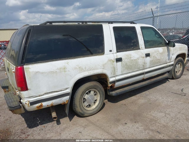 Продаж на аукціоні авто 1999 Gmc Suburban 1500 Slt Cmi, vin: 3GKEC16R9XG532852, номер лоту: 44928430