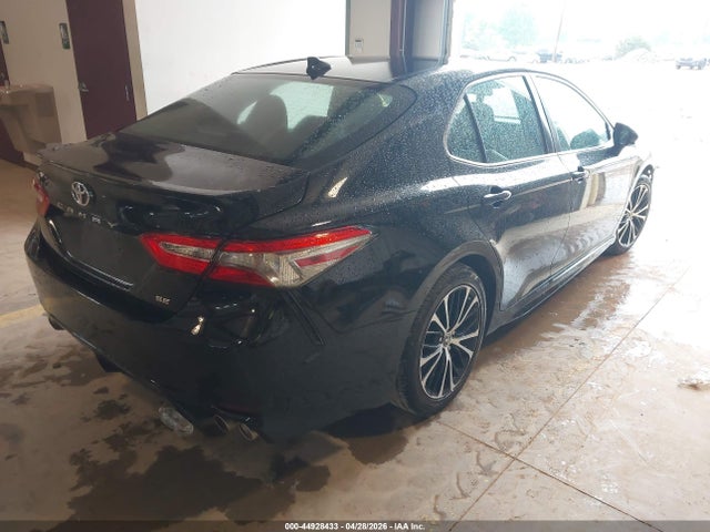 Продажа на аукционе авто 2019 Toyota Camry Se, vin: 4T1B11HK5KU838792, номер лота: 44928433