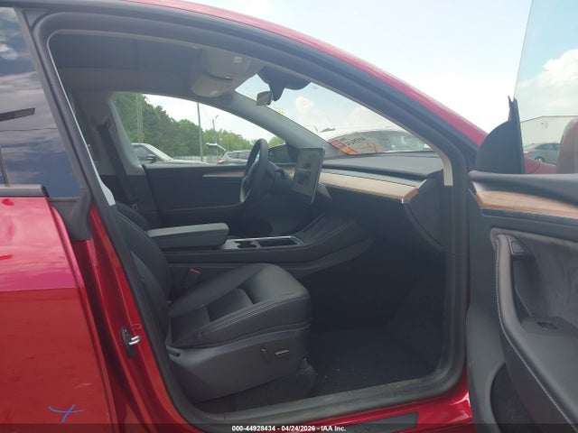 Продажа на аукционе авто 2025 Tesla Model Y Long Range Dual Motor All-wheel Drive, vin: 7SAYGDEE2SA344931, номер лота: 44928434