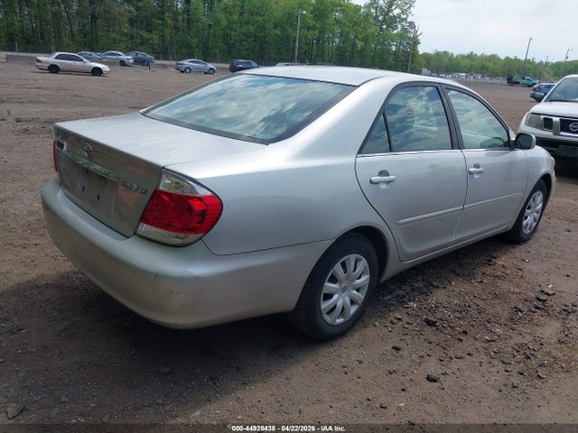 Aukcja sprzedaży 2005 Toyota Camry Le, vin: 4T1BE30K25U518944, numer aukcji: 44928438