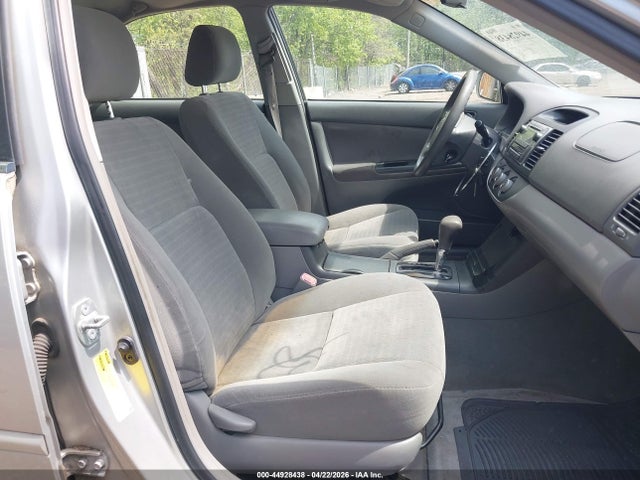 Aukcja sprzedaży 2005 Toyota Camry Le, vin: 4T1BE30K25U518944, numer aukcji: 44928438